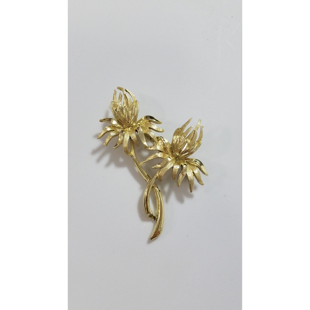 Vintage daisy flower brooch flower silver tone